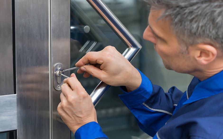 ouvrir une porte blindée avec une radio Arles