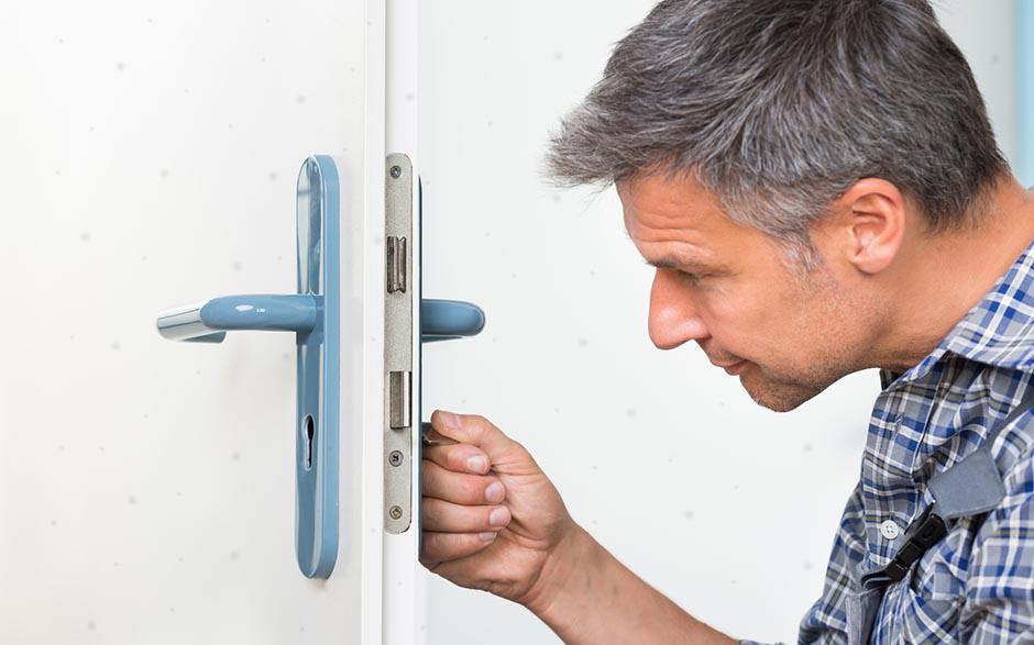 ouvrir une porte sans clé Brunoy